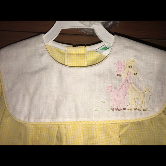 Shadow Embroidery Dress - Picture 3 of 3